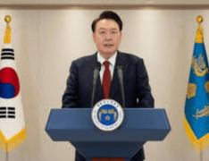 <b>创制了一个成功的故</b>